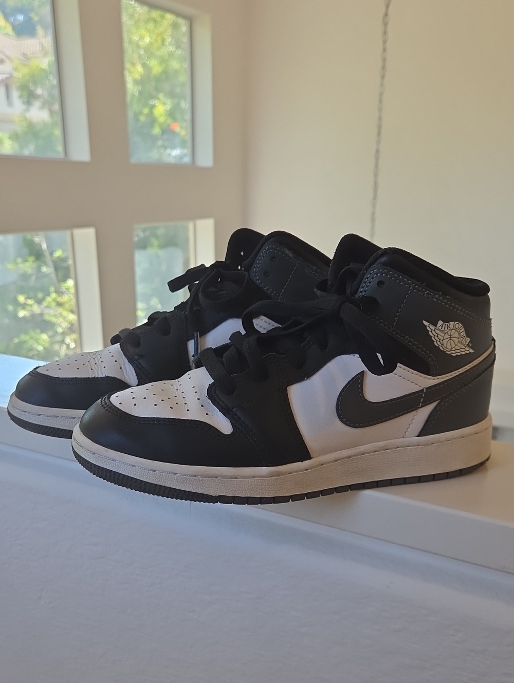 Big Kid Size 5 Nike Air Jordan 1 Mid Black, White And Grey